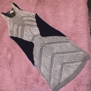 UO black + white sleeveless sweater dress!